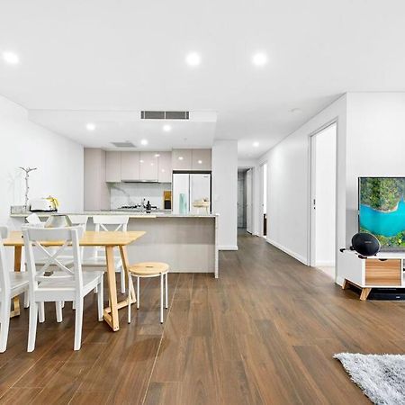 Four Bedroom Apartment With Facilities In Olympic Park Sydney Exterior foto