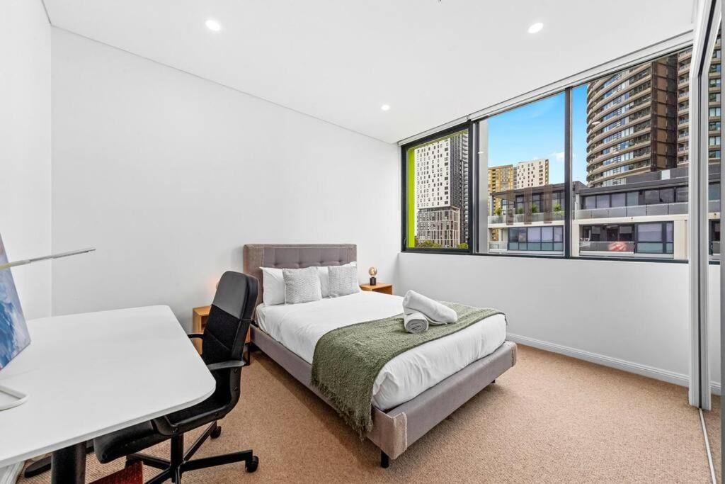 Four Bedroom Apartment With Facilities In Olympic Park Sydney Exterior foto
